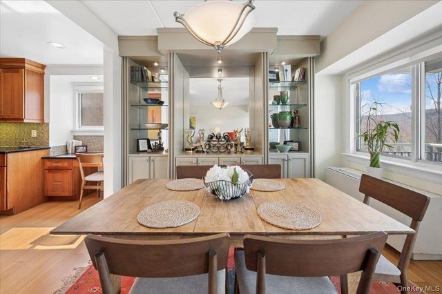 1020 Warburton Avenue 5A, Yonkers, NY 10701