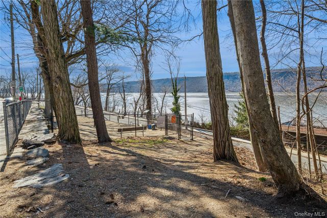 1020 Warburton Avenue 5A, Yonkers, NY 10701