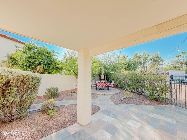 4834 E MONTE Way, Phoenix, AZ 85044
