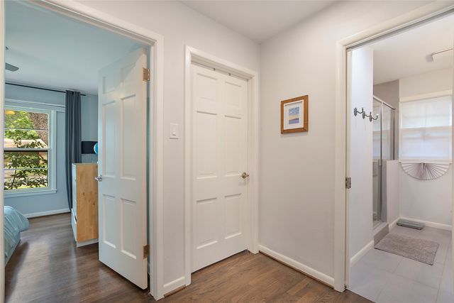 1200 Barker Street, Arlington, TX 76012