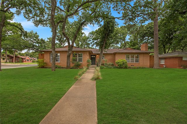 1200 Barker Street, Arlington, TX 76012