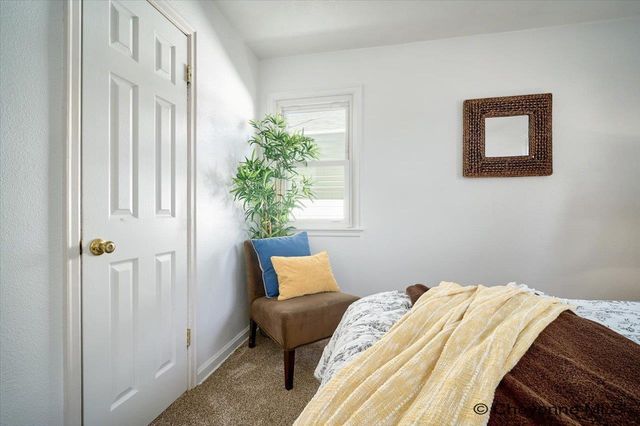 1907 E PERSHING BLVD, Cheyenne, WY 82001