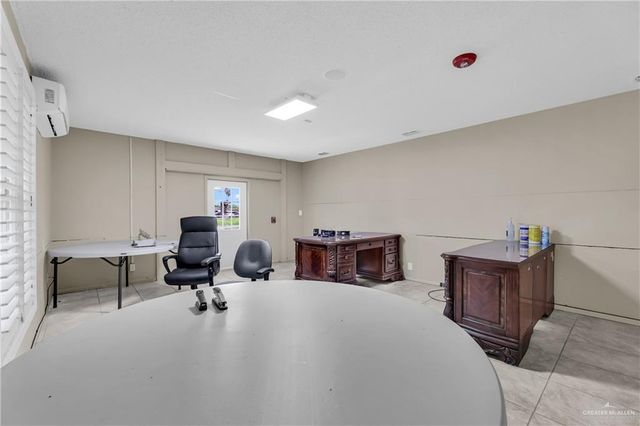 2916 N Taylor Road, Mcallen, TX 78501