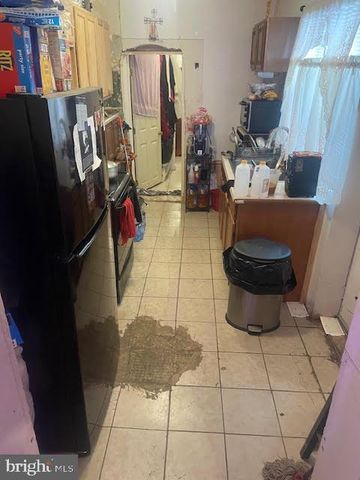 812 MUHLENBERG ST, Reading, PA 19602