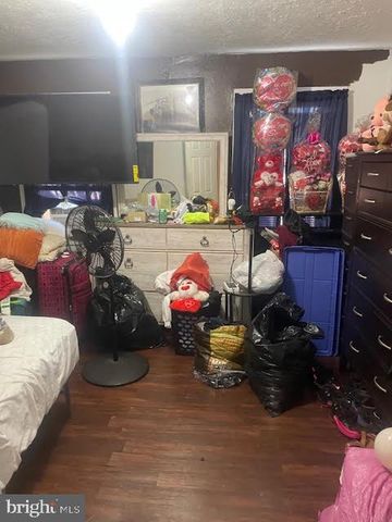 812 MUHLENBERG ST, Reading, PA 19602