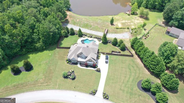 135 Magnolia Place Drive, Senoia, GA 30276