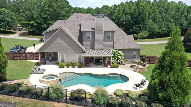 135 Magnolia Place Drive, Senoia, GA 30276
