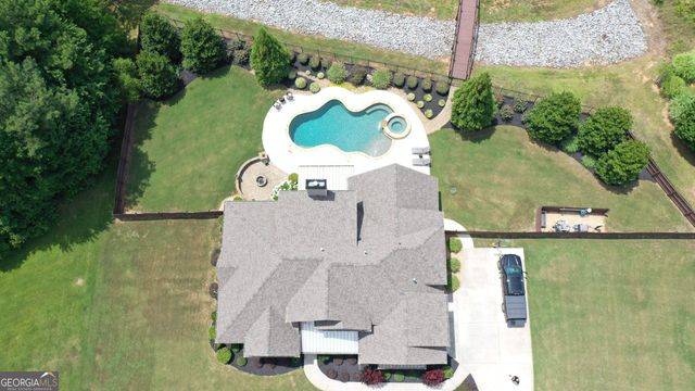 135 Magnolia Place Drive, Senoia, GA 30276