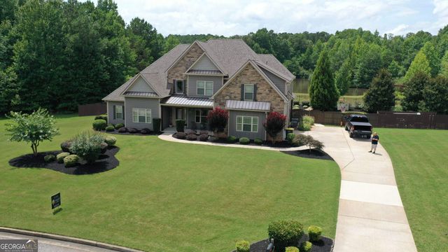 135 Magnolia Place Drive, Senoia, GA 30276