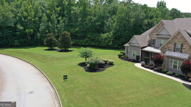 135 Magnolia Place Drive, Senoia, GA 30276