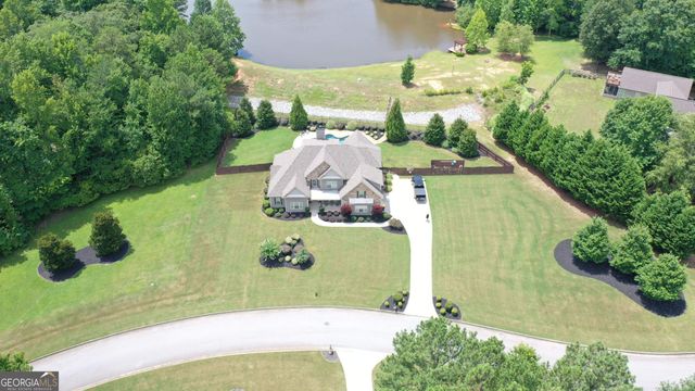 135 Magnolia Place Drive, Senoia, GA 30276