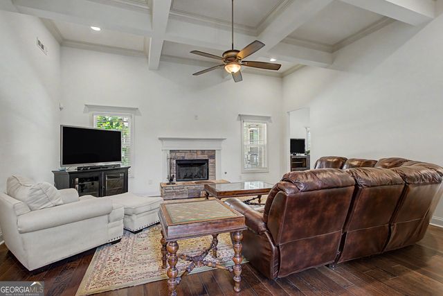 135 Magnolia Place Drive, Senoia, GA 30276