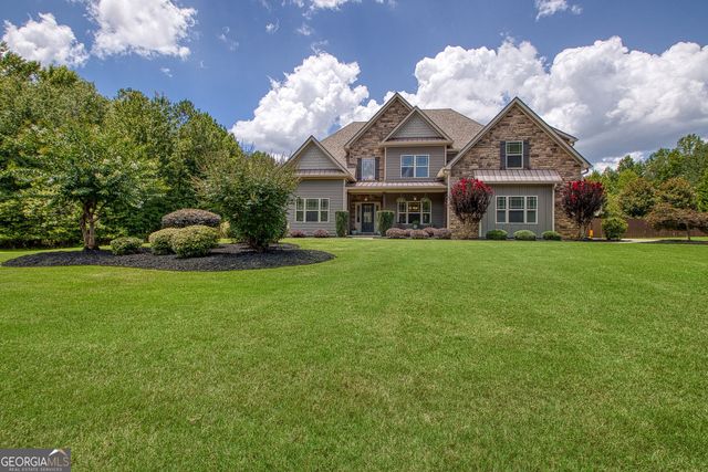 135 Magnolia Place Drive, Senoia, GA 30276