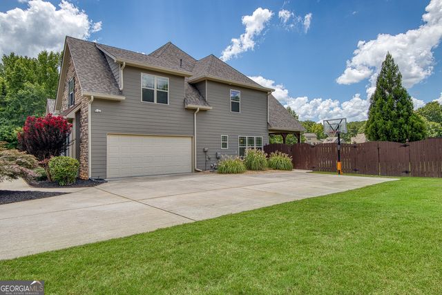 135 Magnolia Place Drive, Senoia, GA 30276