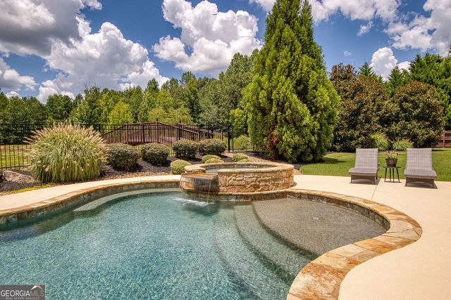135 Magnolia Place Drive, Senoia, GA 30276