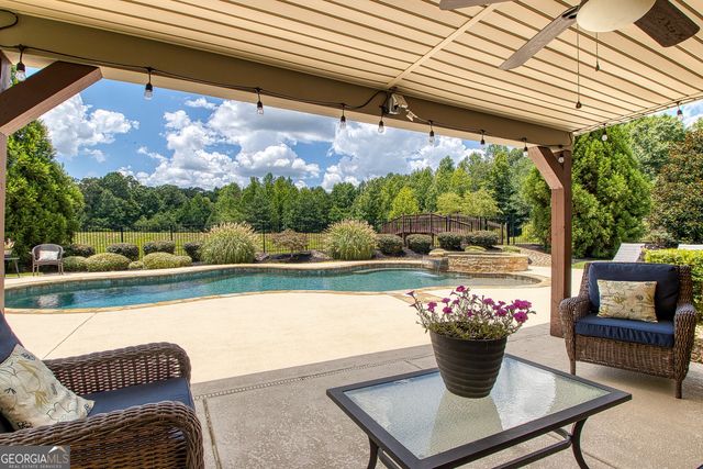 135 Magnolia Place Drive, Senoia, GA 30276
