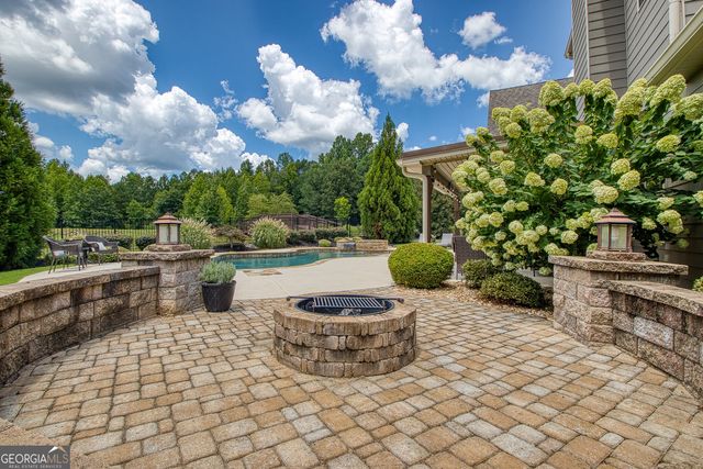 135 Magnolia Place Drive, Senoia, GA 30276
