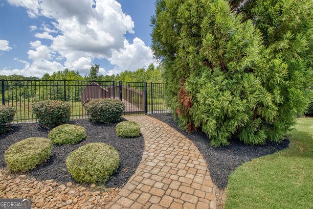 135 Magnolia Place Drive, Senoia, GA 30276