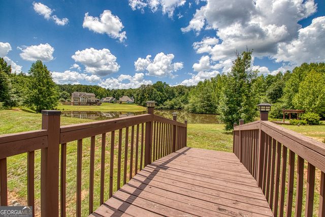 135 Magnolia Place Drive, Senoia, GA 30276