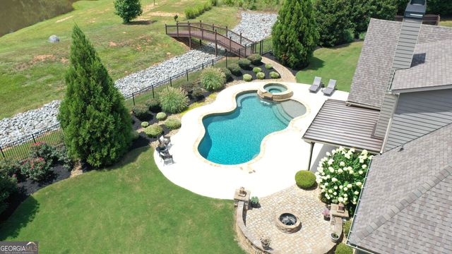 135 Magnolia Place Drive, Senoia, GA 30276