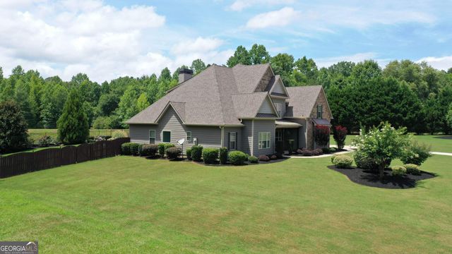 135 Magnolia Place Drive, Senoia, GA 30276