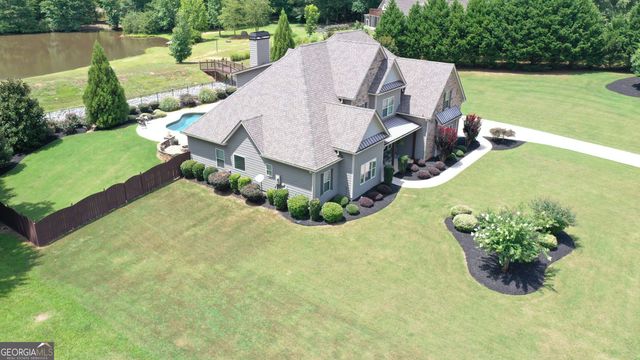 135 Magnolia Place Drive, Senoia, GA 30276