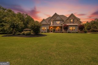 135 Magnolia Place Drive, Senoia, GA 30276