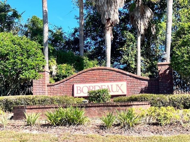 2015 ERVING CIRCLE 207, Ocoee, FL 34761