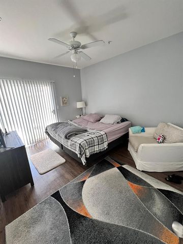 2015 ERVING CIRCLE 207, Ocoee, FL 34761