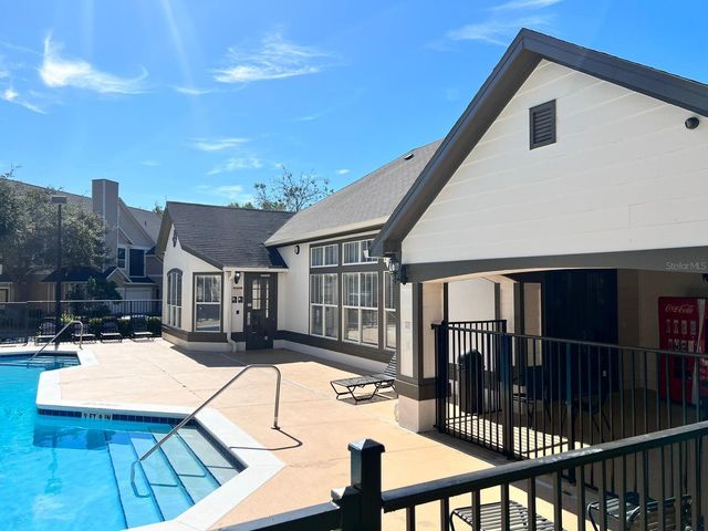 2015 ERVING CIRCLE 207, Ocoee, FL 34761