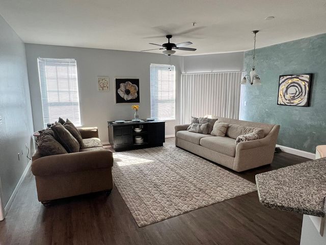 2015 ERVING CIRCLE 207, Ocoee, FL 34761