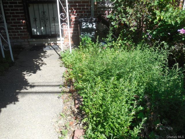 3342 Gunther Avenue, Bronx, NY 10469