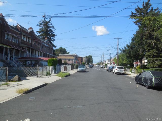 3342 Gunther Avenue, Bronx, NY 10469