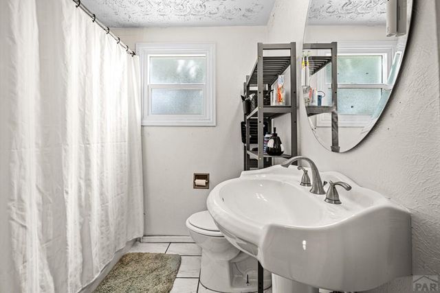 1528 Alexander Circle, Pueblo, CO 81001