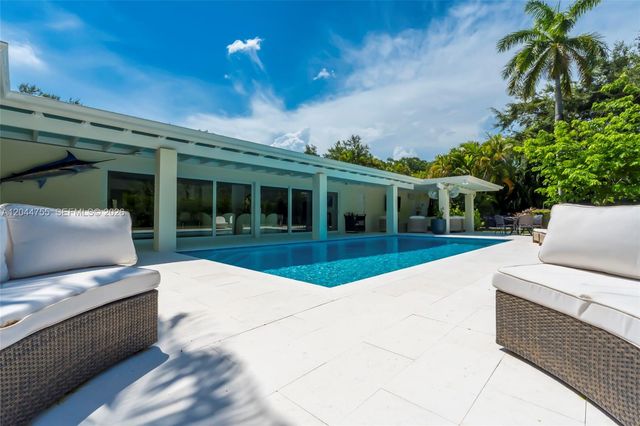 12121 SW 64th Ave, Pinecrest, FL 33156