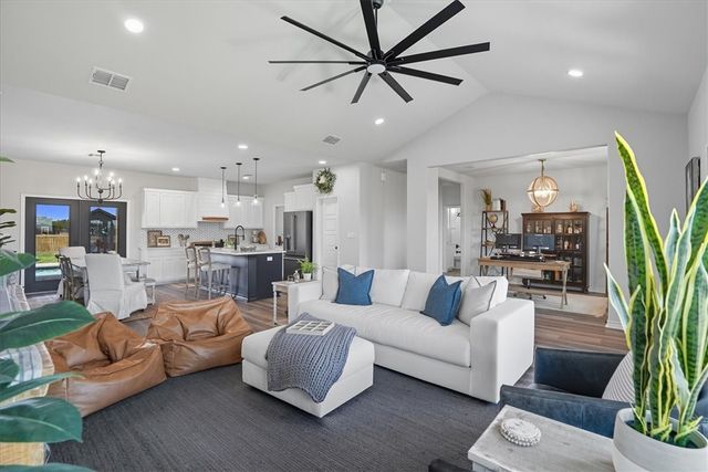 1959 W FM 2044, Alice, TX 78332