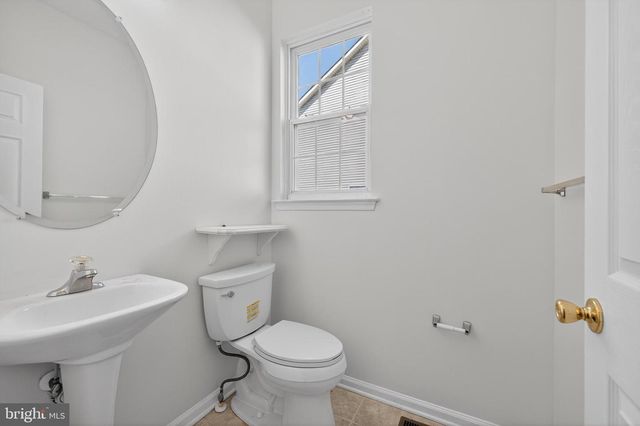 42 WATSON LN, Middletown, DE 19709