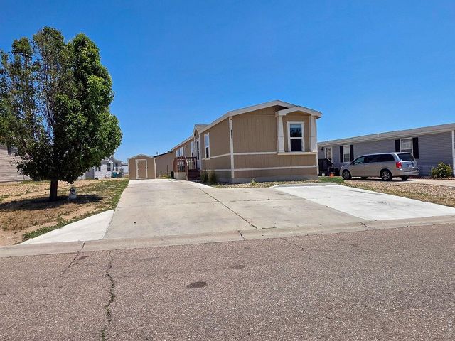 3136 Foxtail Ln 318, Evans, CO 80620