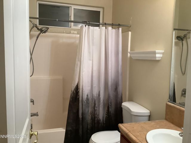 211 Shady Grove Lane, Dayton, NV 89403