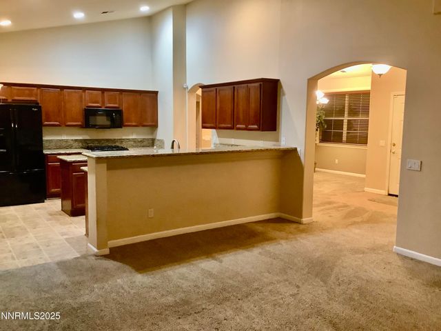 211 Shady Grove Lane, Dayton, NV 89403