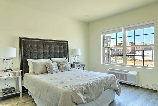 327 Pine Street 1001, Pawtucket, RI 02860