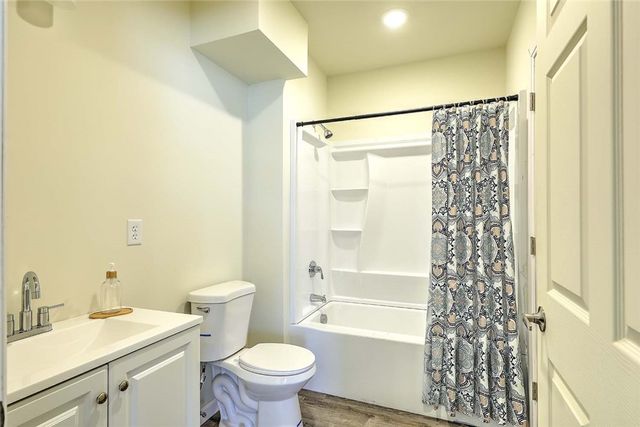 327 Pine Street 1001, Pawtucket, RI 02860