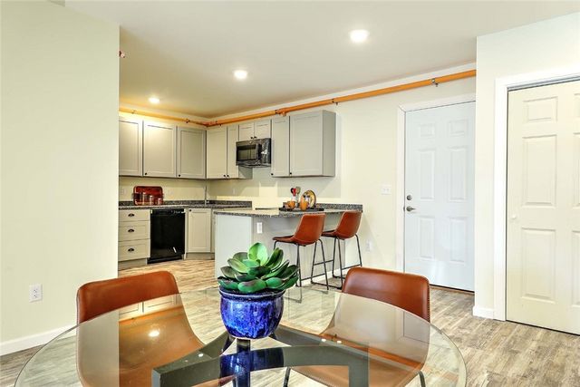 327 Pine Street 1001, Pawtucket, RI 02860