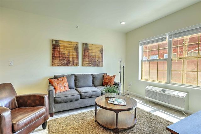327 Pine Street 1001, Pawtucket, RI 02860