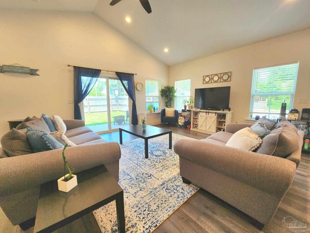 1829 North 8th Ave, Pensacola, FL 32503