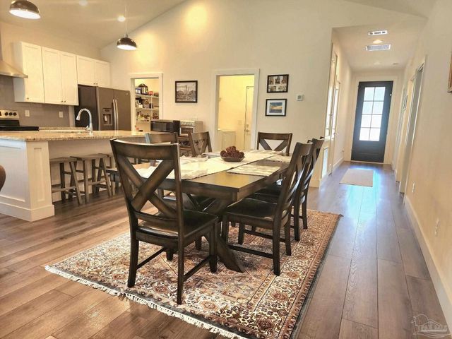 1829 North 8th Ave, Pensacola, FL 32503