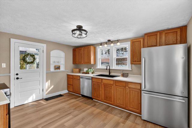 311 Russell Street, Thornapple Twp, MI 49333