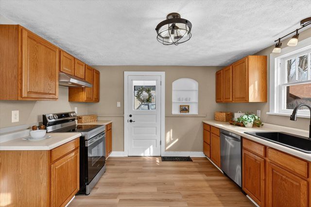 311 Russell Street, Thornapple Twp, MI 49333