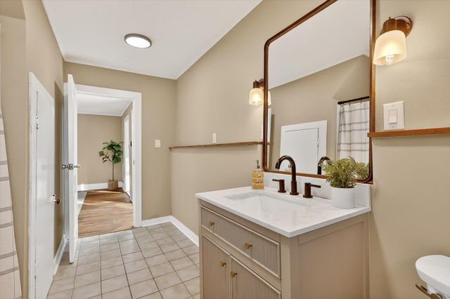 311 Russell Street, Thornapple Twp, MI 49333