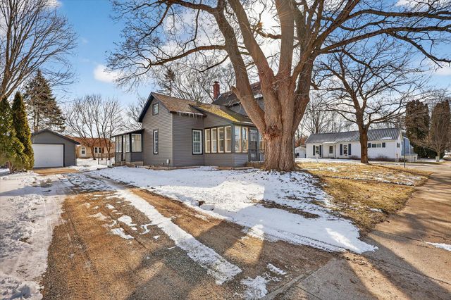 311 Russell Street, Thornapple Twp, MI 49333
